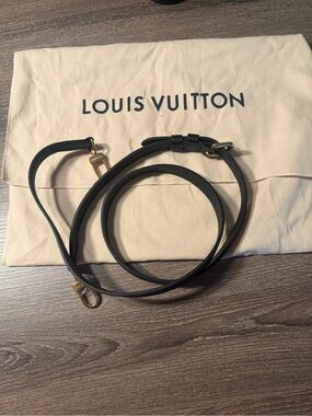 Louis Vuitton Black Leather Crossbody Strap with Gold-Tone Clips. With dust bag